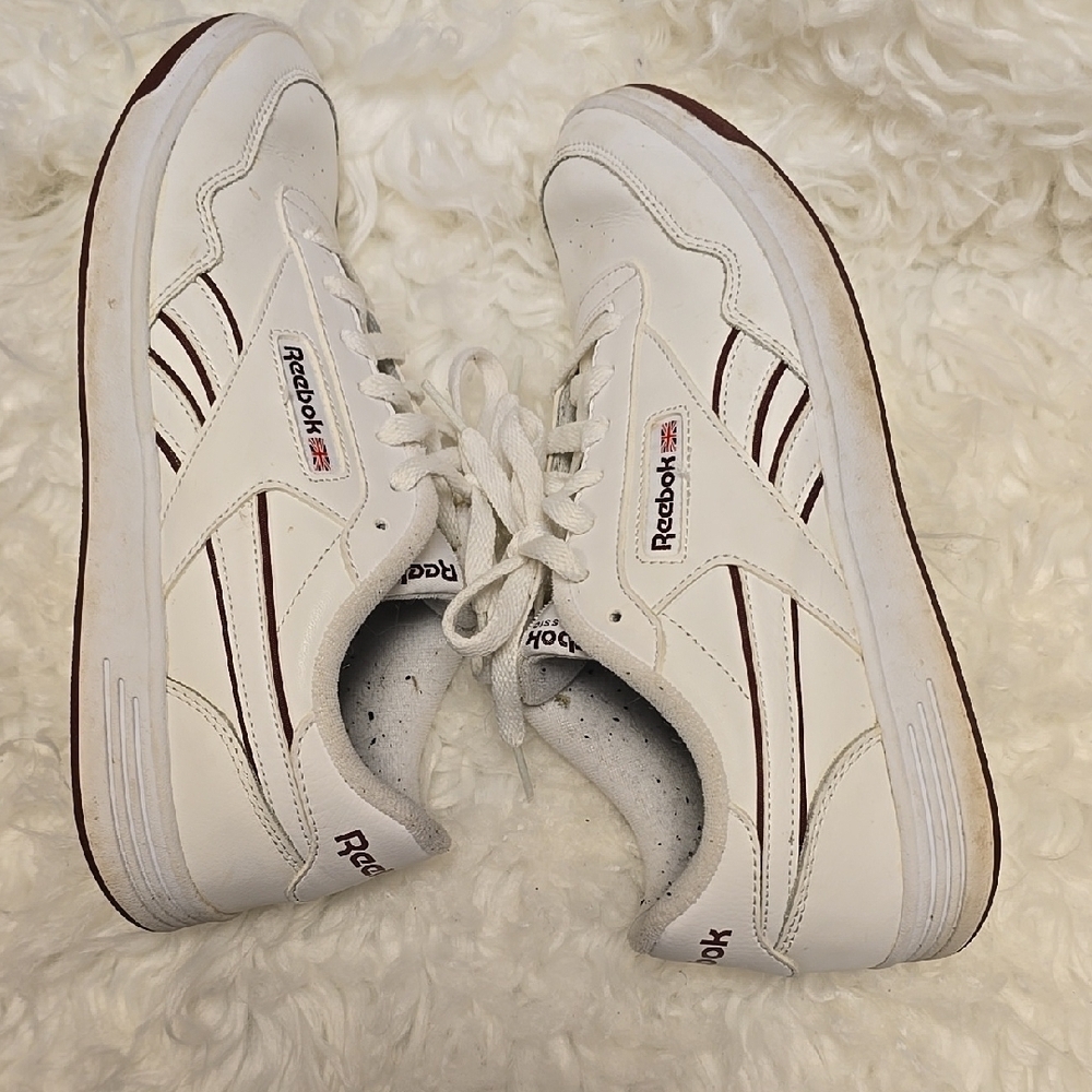 Reebok White and Maroon Sneakers - Picture 8 of 9